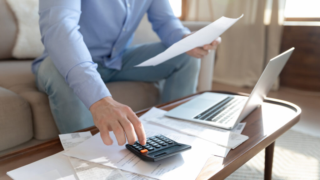 Month-to-Month Lease vs Fixed Term — What’s Better for Landlords?